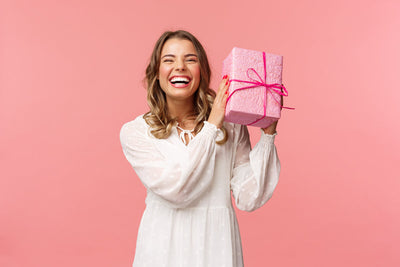 Cadouri pentru femei: ce sa oferi in dar persoanelor importante din viata ta!